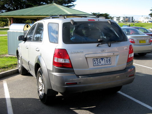 KIA SORENTO II 2.2 CRDI 197 ORIGINS 4WD BVA Diesel