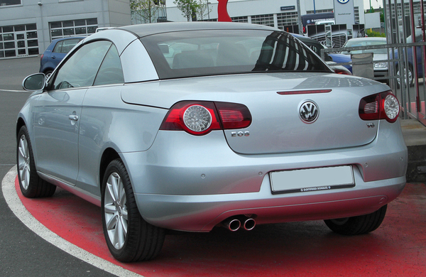 VOLKSWAGEN EOS (2) 2.0 TDI 140 BLUEMOTION TECHNOLOGY CUP Diesel