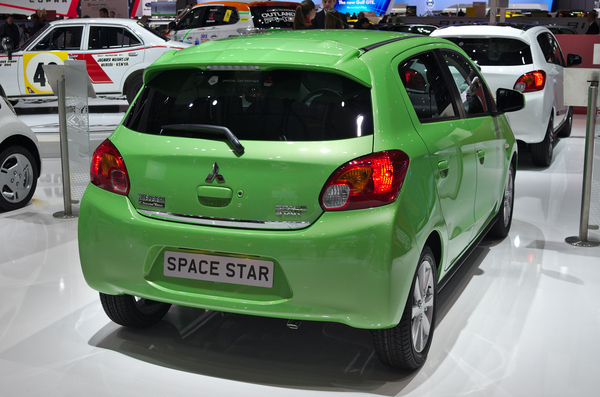 MITSUBISHI SPACE STAR II 1.0 MIVEC AS&G 71 SELECTION INVITE Essence