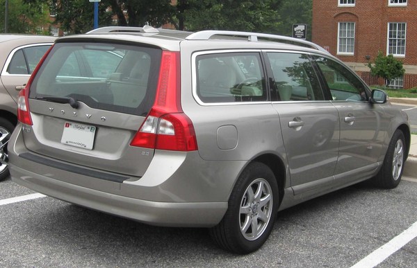 VOLVO V70 III (2) D4 163 SUMMUM GEARTRONIC Diesel