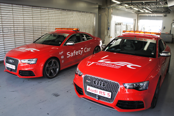 AUDI RS5 (2) CABRIOLET 4.2 FSI 450 QUATTRO S TRONIC 7 Essence