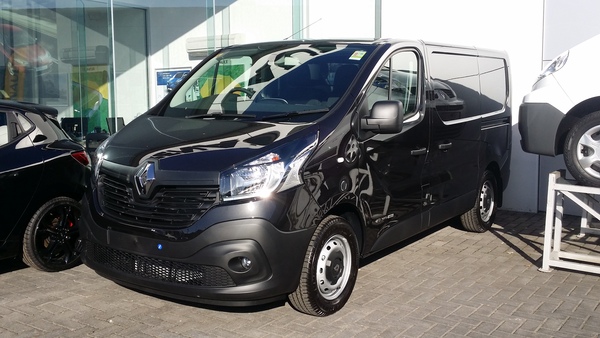 RENAULT TRAFIC PASSENGER EXECUTIVE 2.0 DCI 115 FAP ECO Diesel