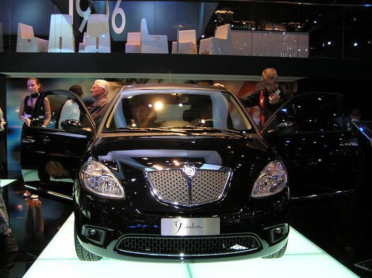 LANCIA YPSILON III 0.9 TWINAIR 85 STOP&START PLATINUM Essence