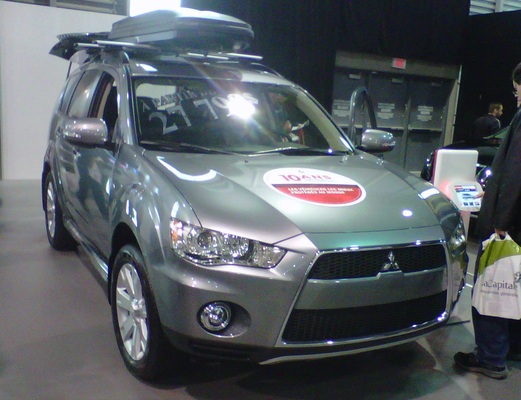 MITSUBISHI OUTLANDER 2.2 DID INSTYLE BVA Diesel