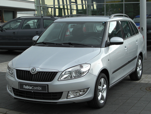 SKODA FABIA II 1.2 TSI 85 TOUR DE FRANCE Essence