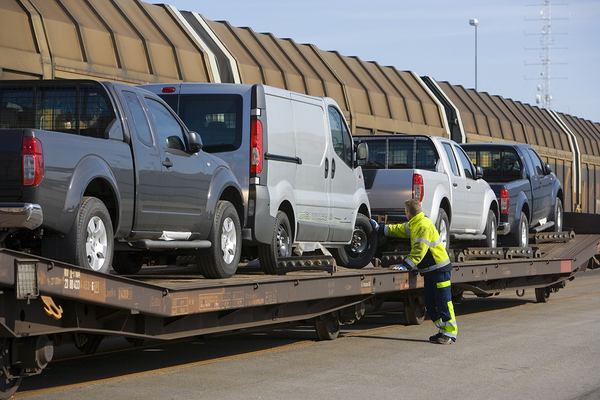 NISSAN NAVARA 2.5 DCI 190 KING CAB LE EURO5 4P Diesel