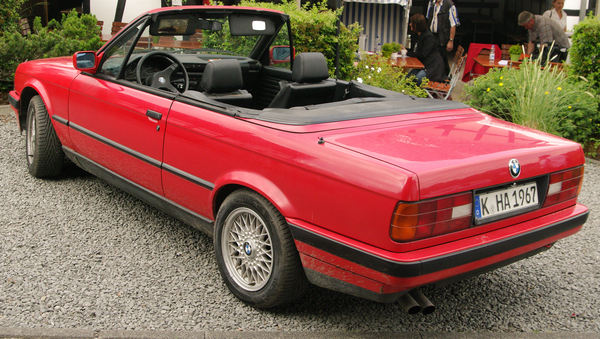 BMW SERIE 3 (E90) (2) 318D 143 EDITION Diesel