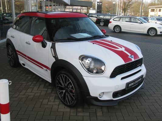MINI COUNTRYMAN COOPER SD 143 ALL4 PACK RED HOT CHILI Diesel