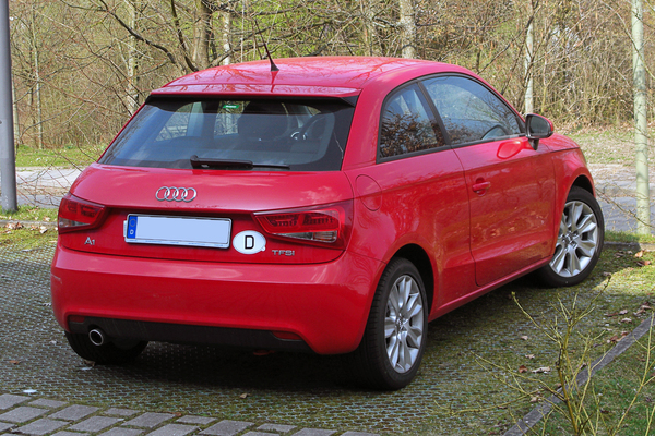 AUDI A1 (2) SPORTBACK 1.6 TDI 116 AMBITION LUXE S TRONIC Diesel