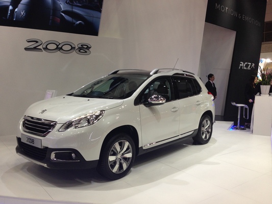 PEUGEOT 2008 1.6 E-HDI 92 BUSINESS PACK Diesel