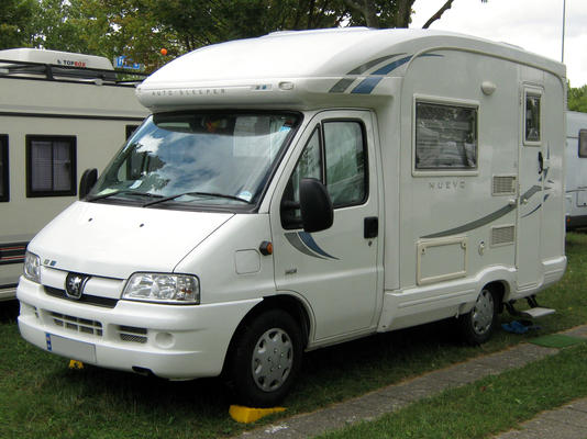 PEUGEOT BOXER 335 L2H2 2.2 HDI 150 BV6 3.5 T CLIM Diesel