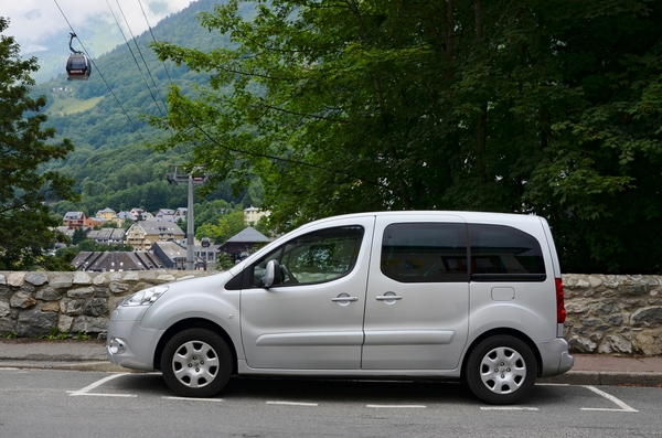 PEUGEOT PARTNER II 1.6 HDI 90 ZENITH Diesel