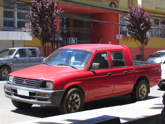 MITSUBISHI L 200 SINGLE CABINE 2.5 TD 136 Diesel