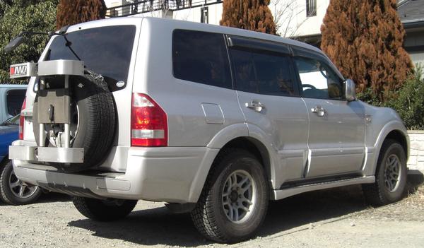 MITSUBISHI PAJERO 3.2 DI-D 200 LIMITED EDITION 302 BY LUC ALPHAND 3P Diesel