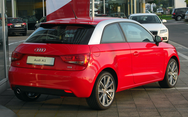 AUDI A1 SPORTBACK 1.2 TFSI ATTRACTION PACK S LINE Essence
