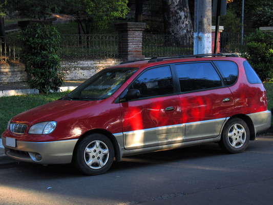 KIA CARENS III 1.7 CRDI 115 ISG STYLE 5PL Diesel